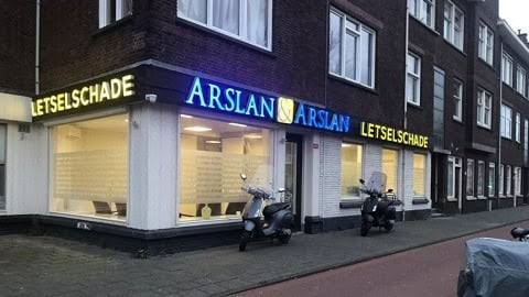 Kantoor van Deniz Letselschade aan de Goeverneurlaan in Den Haag
